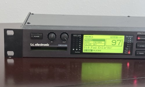 TC Electronic FireworX Multi-Effect Rack Studio Effects Processor