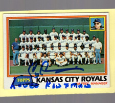Autographed Craig Chamberlain Loved Kauffman added Topps 1981 Team card Royals