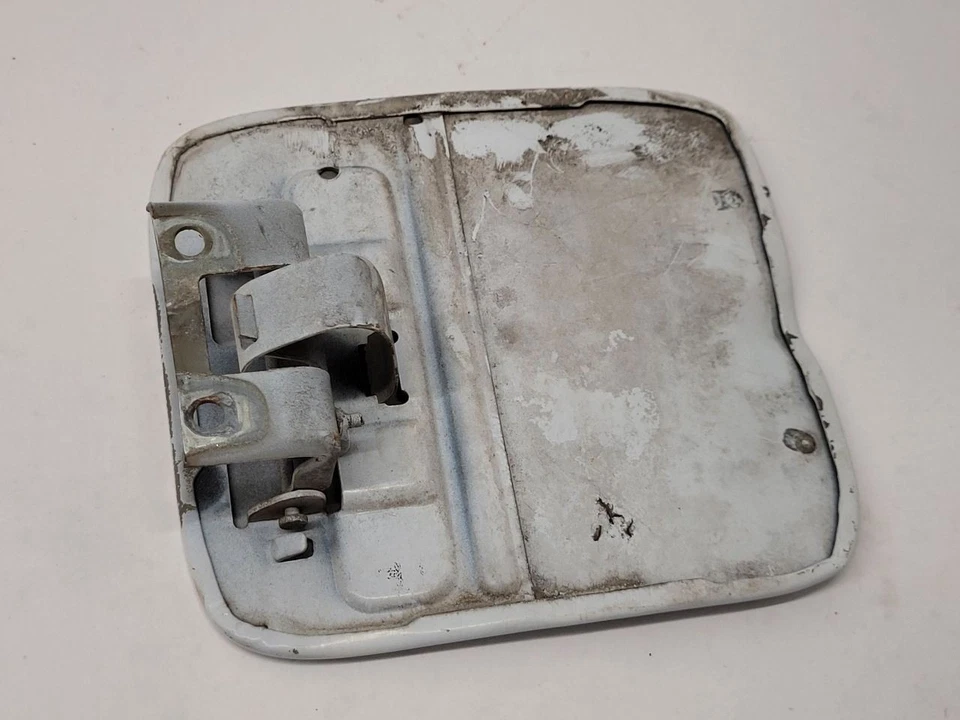 1993-2005 FORD RANGER Fuel Filler Door White 93-05 F37Z99405A26A - Imagem 4 de 4
