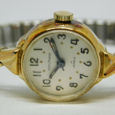 Vintage WALTHAM 17 Jewels Gold Tone Wind-up Analog Ladies Watch Sz