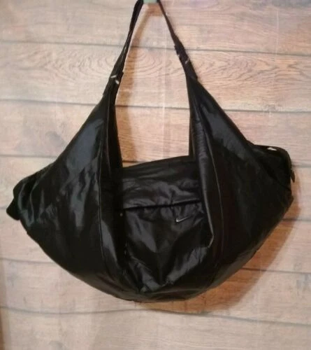 Nike Yoga & Pilates Mat Carriers & Bags