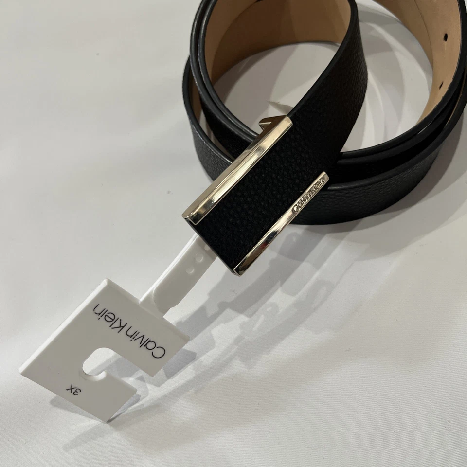 Cinturón deslizable moderno con logotipo grabado Calvin Klein para mujer - talla 3X - cuero negro Foto 3 de 4