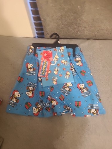 Peanuts Christmas Boxer Shorts ”Holiday Hound” NWT And Giftbag - Medium