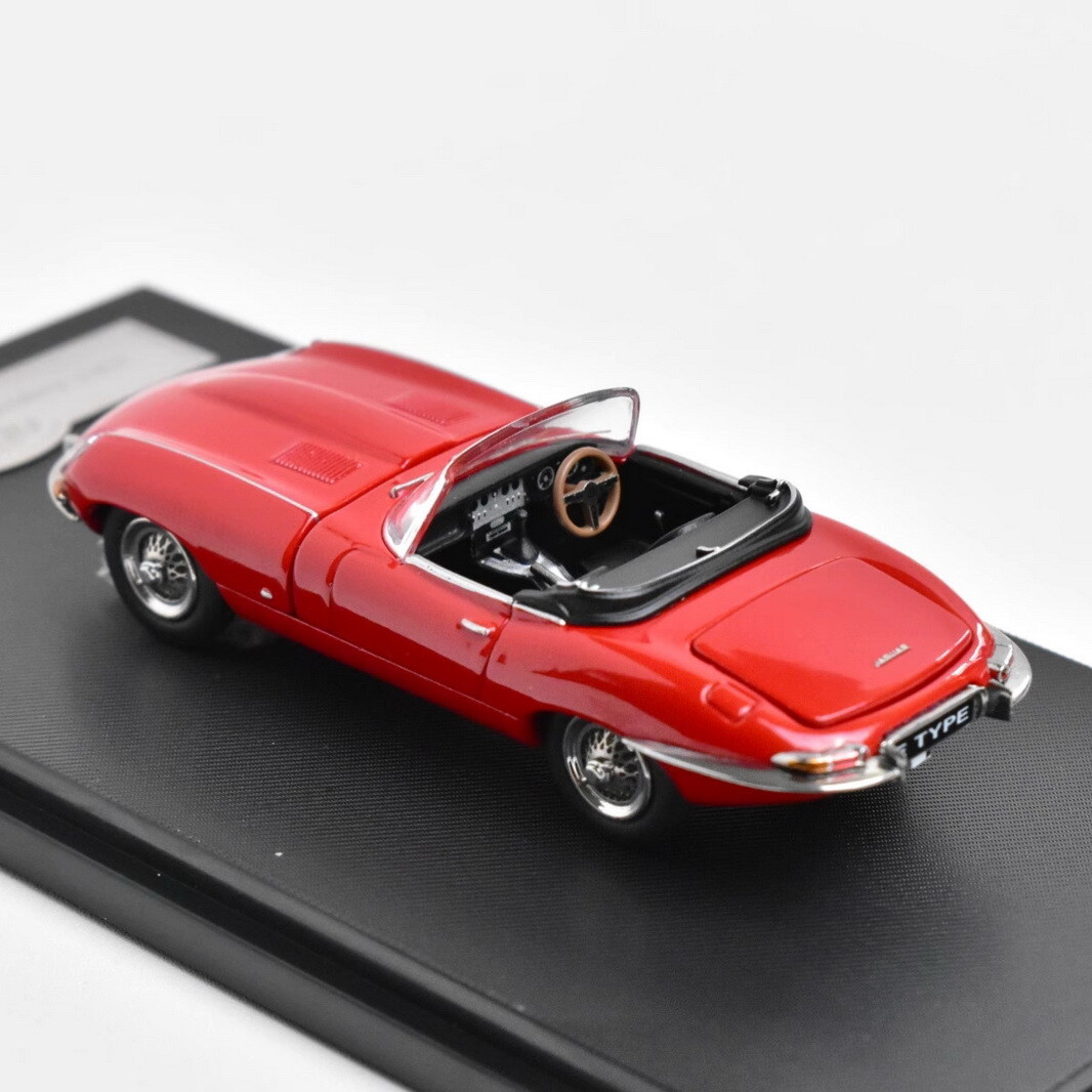 GFCC 1/64 Scale Jaguar E-type Roadster 1961 Red Diecast car