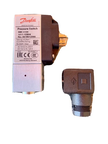 Danfoss Pressure Switch MBC 5100 1011-1DB04 No. 061B012066 - Picture 2 of 2