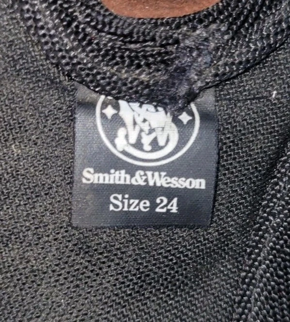 Smith&Wesson Nylon K Frame 4 In Right Hand Holster Black Smith&Wesson Branded - Image 3 of 4
