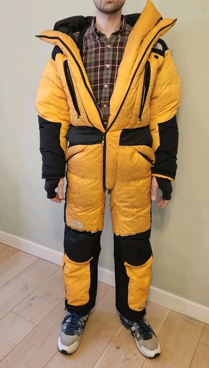 The North Face Men's Himalayan Snow Suit Summit Series Size S