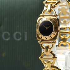 [Near MINT] GUCCI 6400L Black Dial Gold Quartz Women's Vintage Watch From JAPAN
