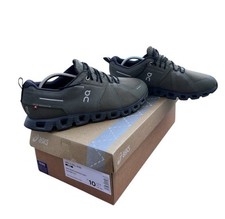 Dunkelgrüne OC Schuhe