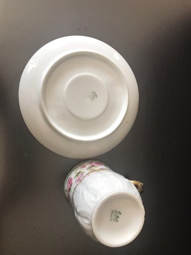 ANTIQUE GOA LIMOGES FRANCE HAND PAINTED CHOCOLATE CUP AND SAUCER - Picture 16 of 20