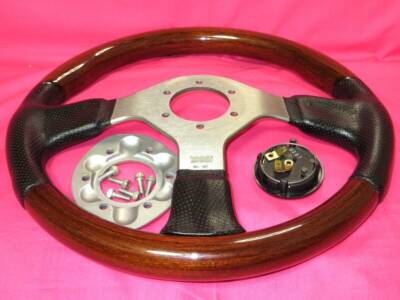 【箱付・美品】MOMO FIGHTER 350mm Amazon.com: MOMO VDFIGHTER35W Dark Fighter Wood 35 Steering