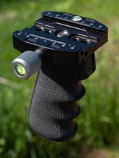 ARCA SWISS HAND GRIP MOUNT FOR TELEPHOTO, OM ...