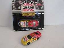 RACING CHAMPIONS 1993 KELLOGGS CORN FLAKES RACING CAR 5 NEW H3