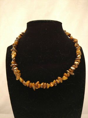 SHELL CHIP  NECKLACES 6x13 MM