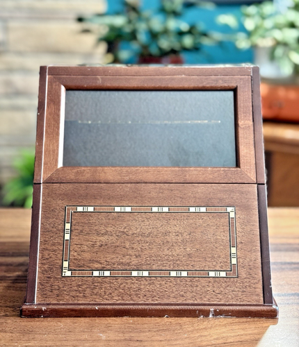 Levenger Vintage WELL READ LIFE Wood Box *Missing internal Pen Holder Trays*