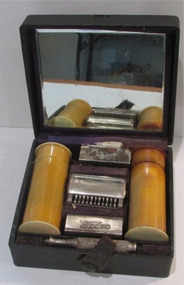 VTG Ever Ready Safety Razor in Presentation Box Soap Brush Mirror ROUGH SHAPE