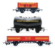 HORNBY 'OO' GAUGE RAKE OF 3 1X OPEN 1X PLANK & 1X TANK WAGONS