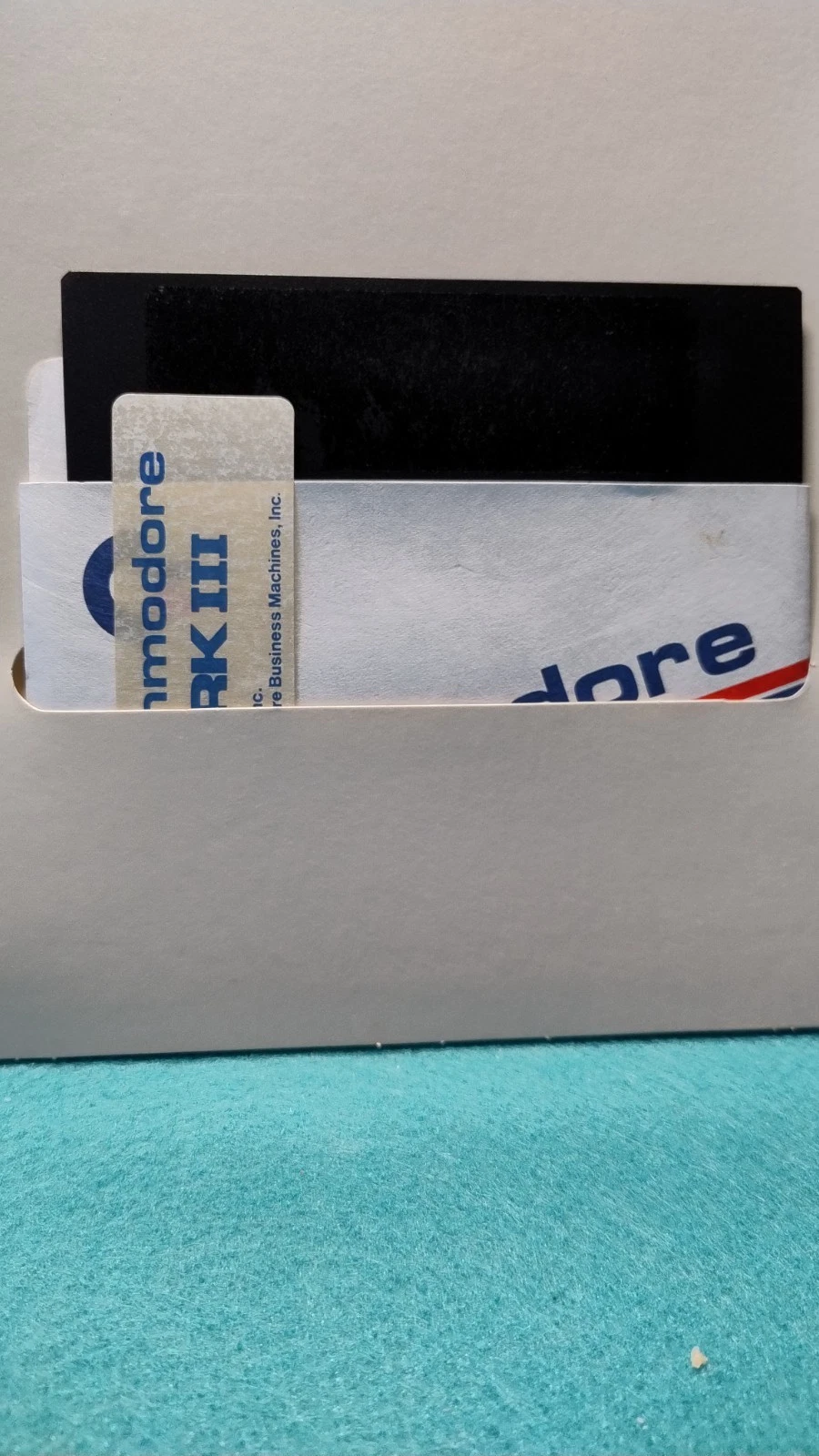 Additional photo for Vintage Commodore 64 Game \'ZORK III\' Diskette