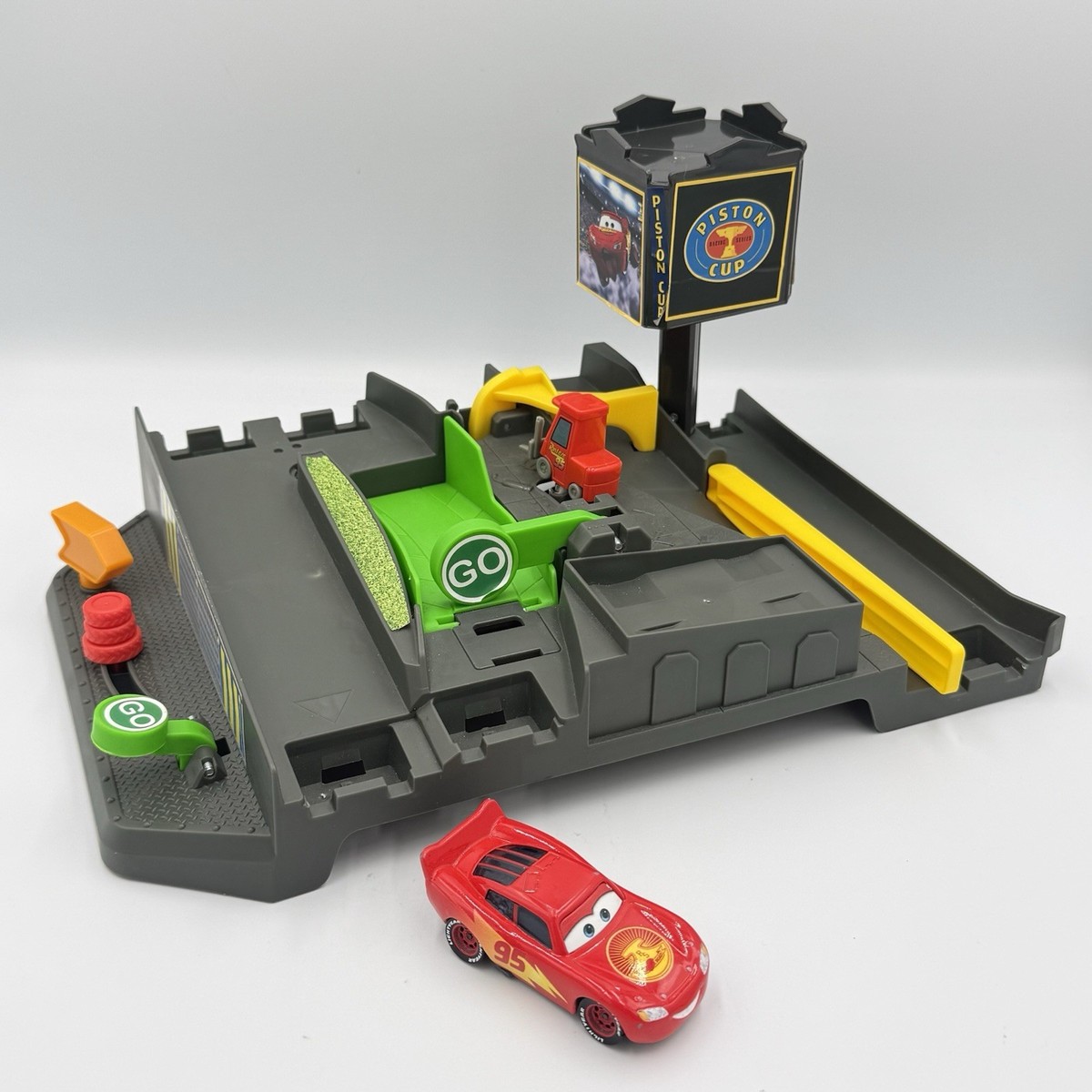 Disney Pixar Cars Track Set Piston Cup Action Speedway REPLACEMENT