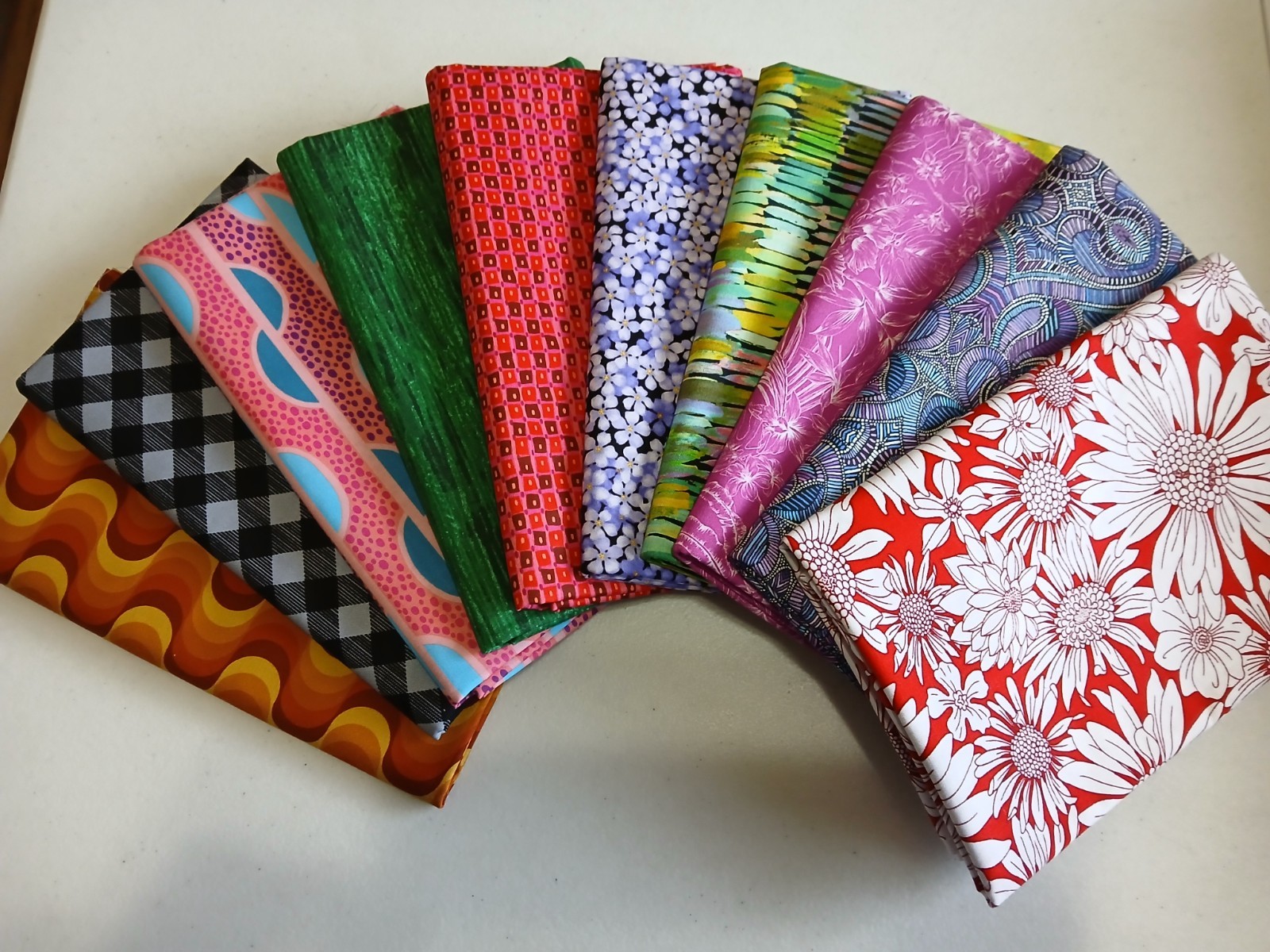 Lot 10yd wholesale  overstock variety cotton name brand more in ebay store.