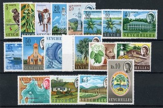 Seychelles 1962 68 QEII complete set of 18 unmounted mint SG 196 212 cat £80