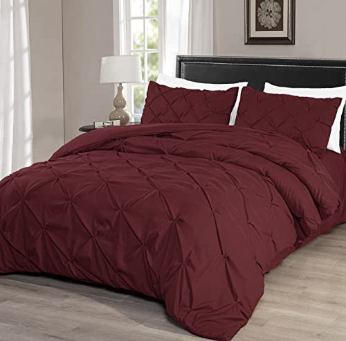 Berlin 3-Piece Pintuck Pinch Pleat Bedding Comforter Set (Queen, Burgundy) - Picture 3 of 8
