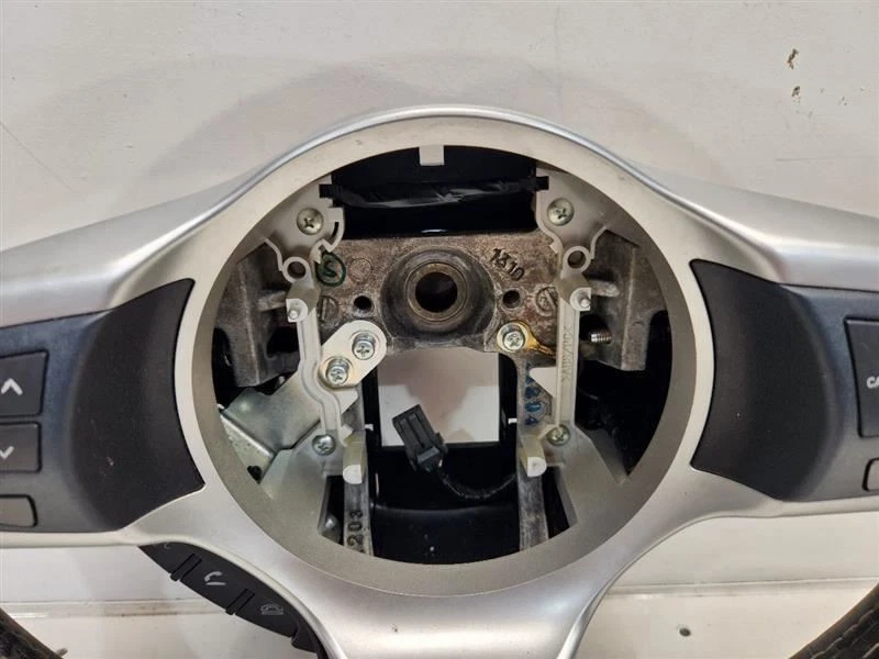 Volante Mitsubishi Lancer Ralliart 2011 *ligero desgaste* Foto 3 de 4