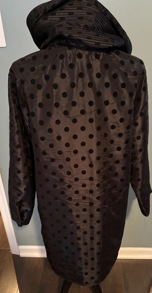 Impermeable reversible UBU negro a lunares/negro y gris leopardo talla mediana nuevo con etiquetas Foto 3 de 4