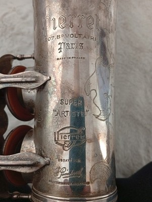 Pierret Super Artiste 207Bd -Voltaire -Paris Saxophon Versilbert Und Graviert 