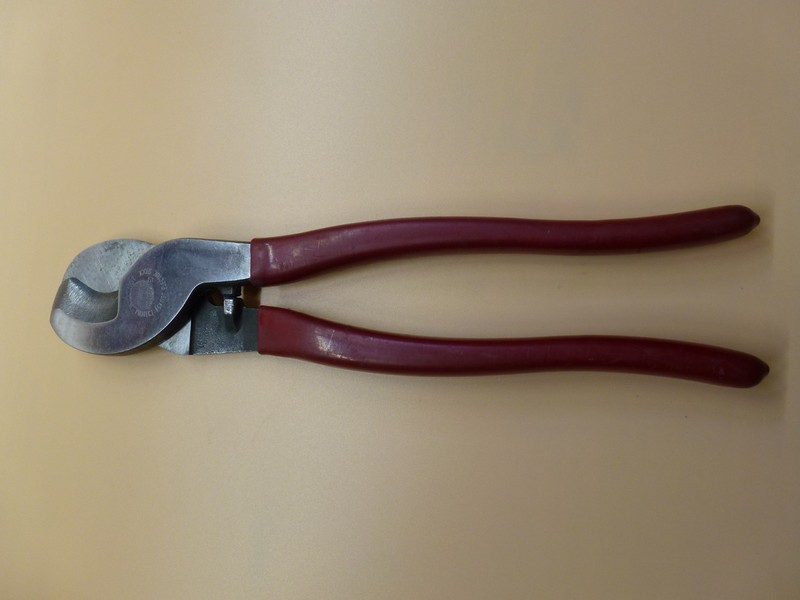 Klein Tools 63050 9-1/2" High Leverage Cable Cutter