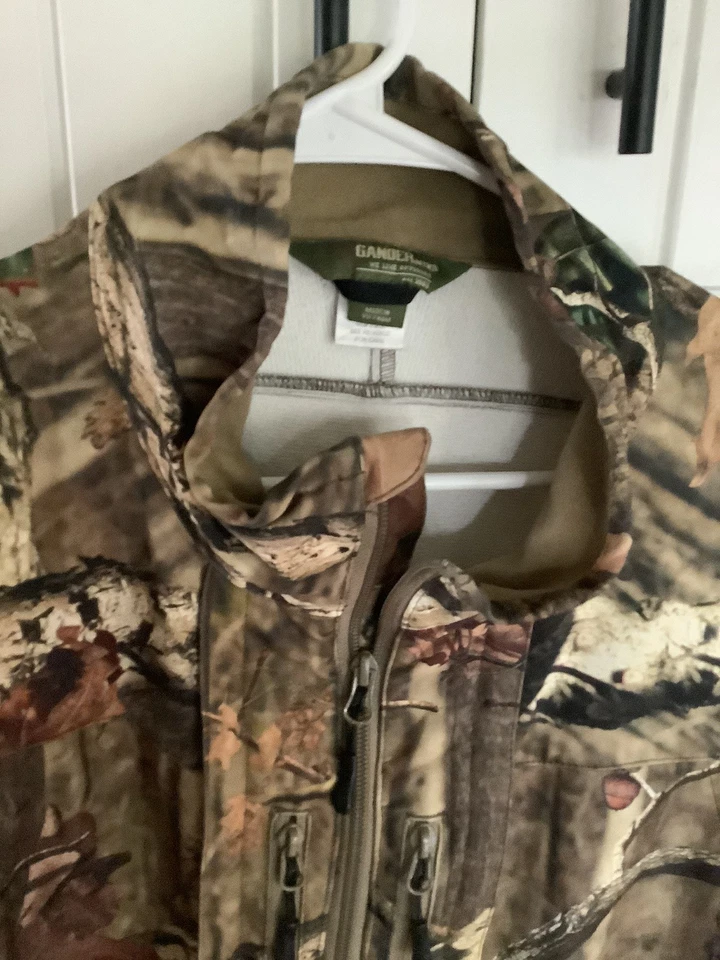 Gander Mountain Guide Series Realtree Camo Hunting Pant 36x32 & Shirt Set Large - Image 2 of 4