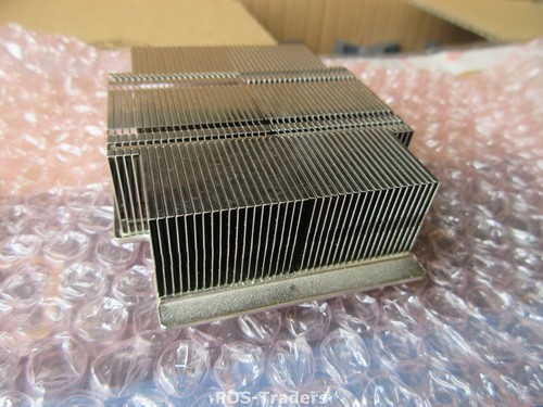 INTEL 2800DP/512L2/400/1.50 + DISSIPATEUR THERMIQUE + VRM 345746-002 SET OCCASION - Photo 3/4