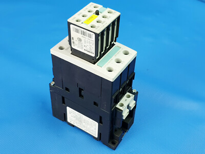 Siemens Sirius Power Contactor 3RT1034-1B..4 24V + 3RH1921-1HA22