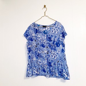 white floral peplum top