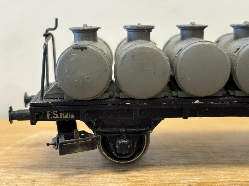 Rivarossi Tank Truck M.6 Querliegenden Tanks And Federpuffern D. FS Italia - Image 4 of 4