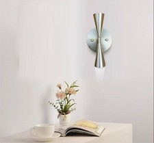 الإضاءة Brass Wall