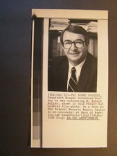 AP Wire Press Photo 1986 Pres Reagan nominating H Robert Heller Fed Res Board