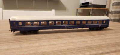 Liliput HO DC, 88310, 2ND Class Passenger Car, Austrian, with interior, Item C30