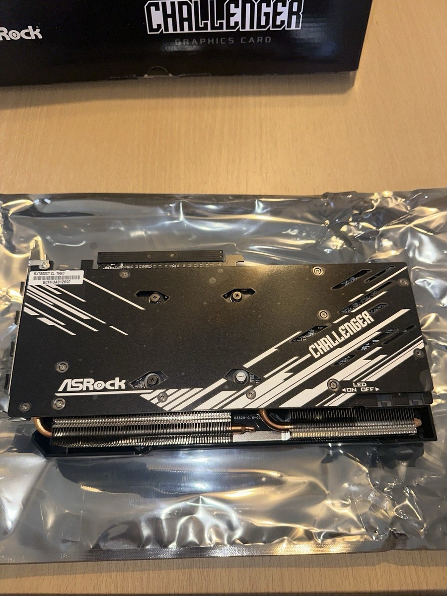 グラフィックボード・グラボ・ビデオカード ASRock Radeon RX 7800 XT 16GB CHALLENGER ASRock > AMD Radeon™ RX 7800 XT Challenger 16GB OC