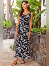 Vintage Hilo Hatties Size 8 Hawaiian Original Black & White Pineapple Maxi Dress
