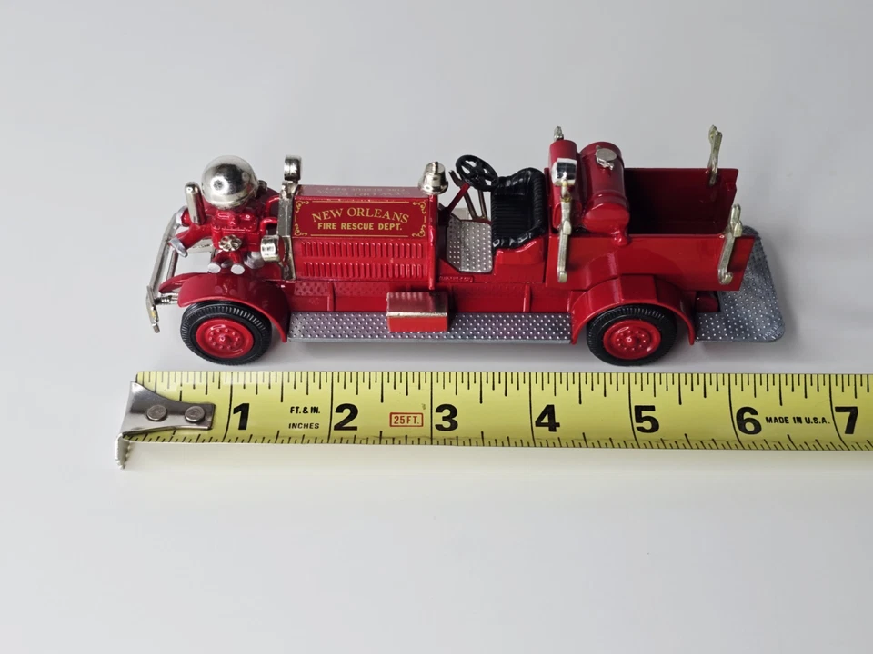 Ashton Models - Ahrens Fox - пожарная машина New Orleans No7 - 1:43 длина 6,5 дюйма литая - Изображение 2 из 4
