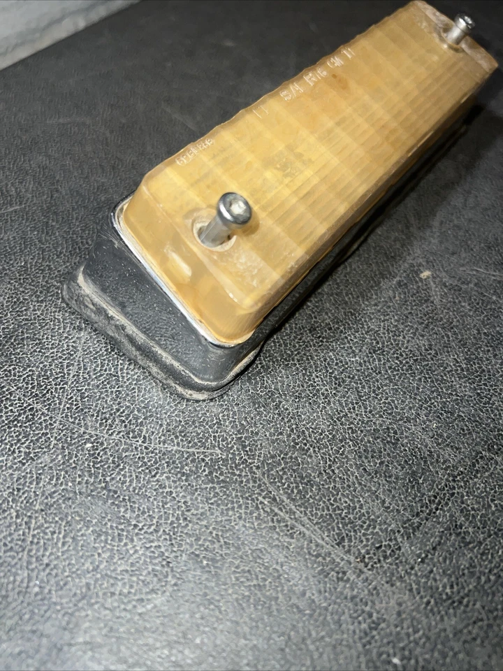 Camión Chevy GMC 1973-1987 K10 C10 plataforma trasera luz de carga lámpara OEM GM 5965863 Foto 2 de 4