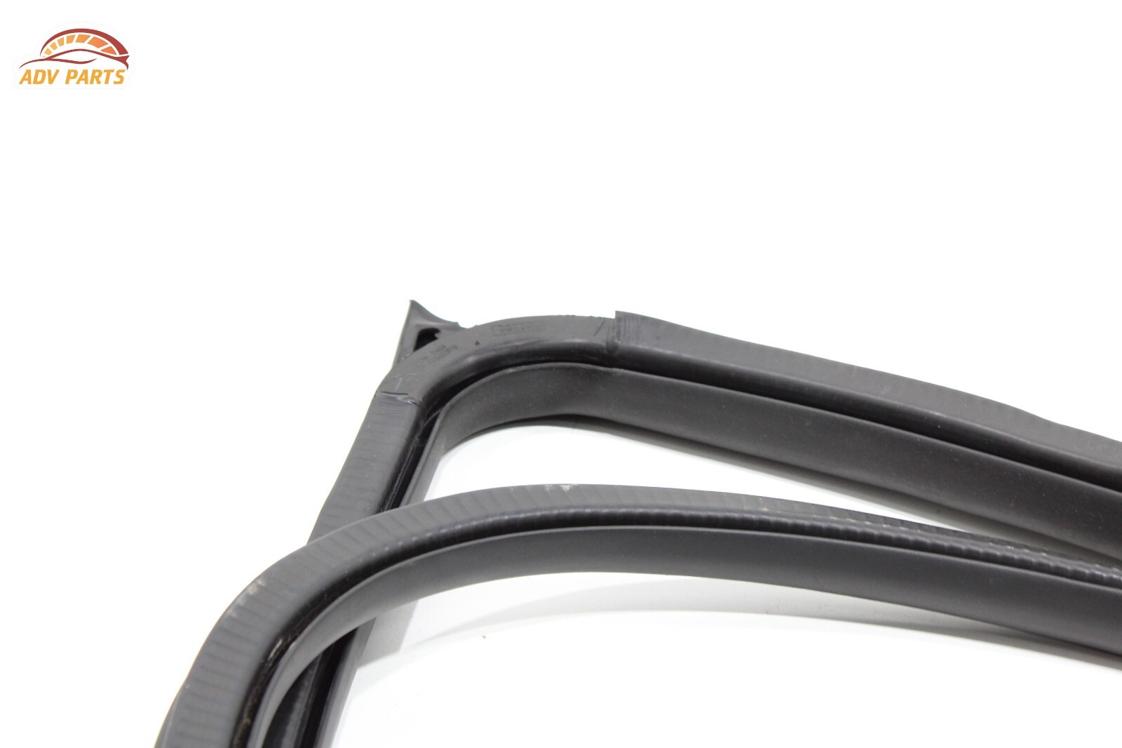 Maserati Levante 2017-2020 Front Right Door side seal