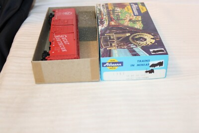 #ad #ad HO Scale Athearn 50#x27; Box Car Great Northern Red #3525 1311 Built $30.00