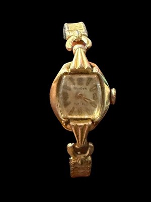 Vintage Bulova Ladies Gold Tone Mechanical Wind Wristwatch  display picture 2