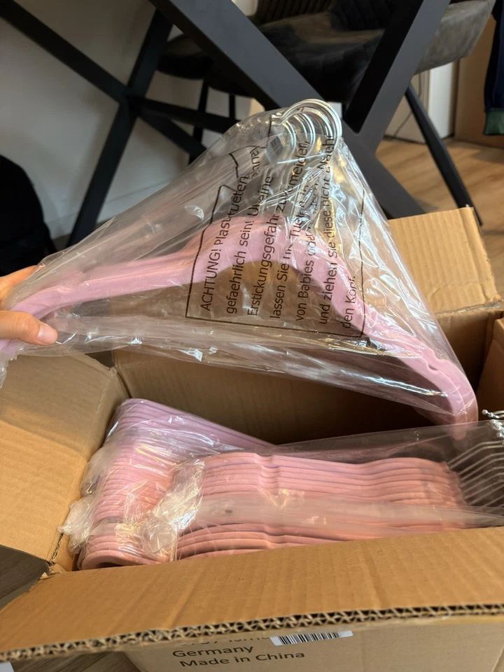 72 Kleiderbügel In Farbe Rosa Pink