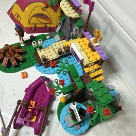 LEGO FRIENDS: Adventure Camp Rafting (41121) Camping, missing 1 Minifig 