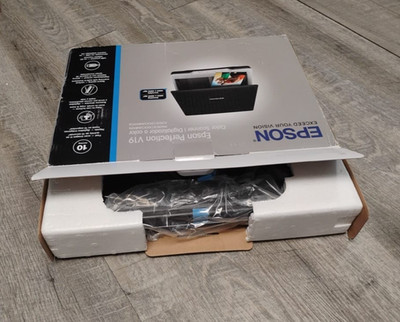 Epson Perfection V19 Flatbed Photo Color Scanner Fast 10 sec/seg 4800x4800dpi