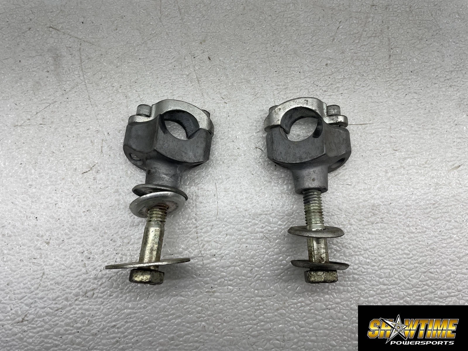 99-06 HARLEY-DAVIDSON ROAD KING CLASSIC FLHRCI HANDLEBAR RISERS