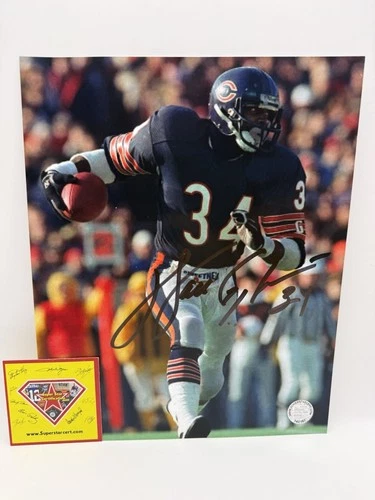 Walter Payton SIGNED 8x10 Photo Chicago Bears NFL Hall of Fame SSC COA Sweetness